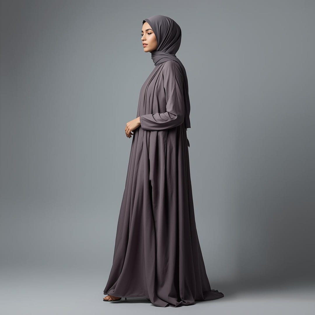 (عباية نعيم السيد)