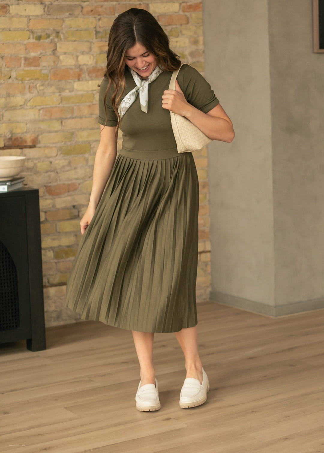 Emersyn olive pleated dress with full-length midi silhouette