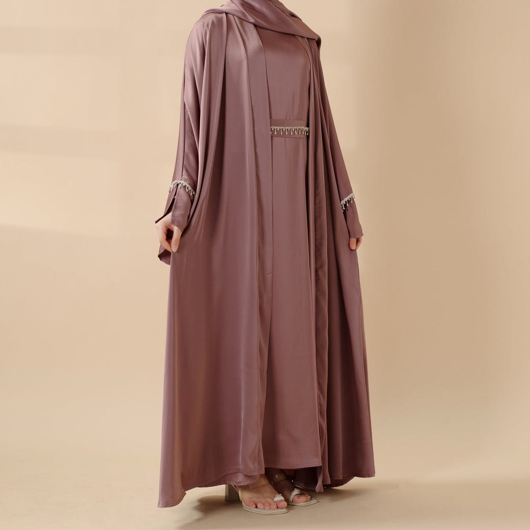 Satin abaya six-piece set image 3