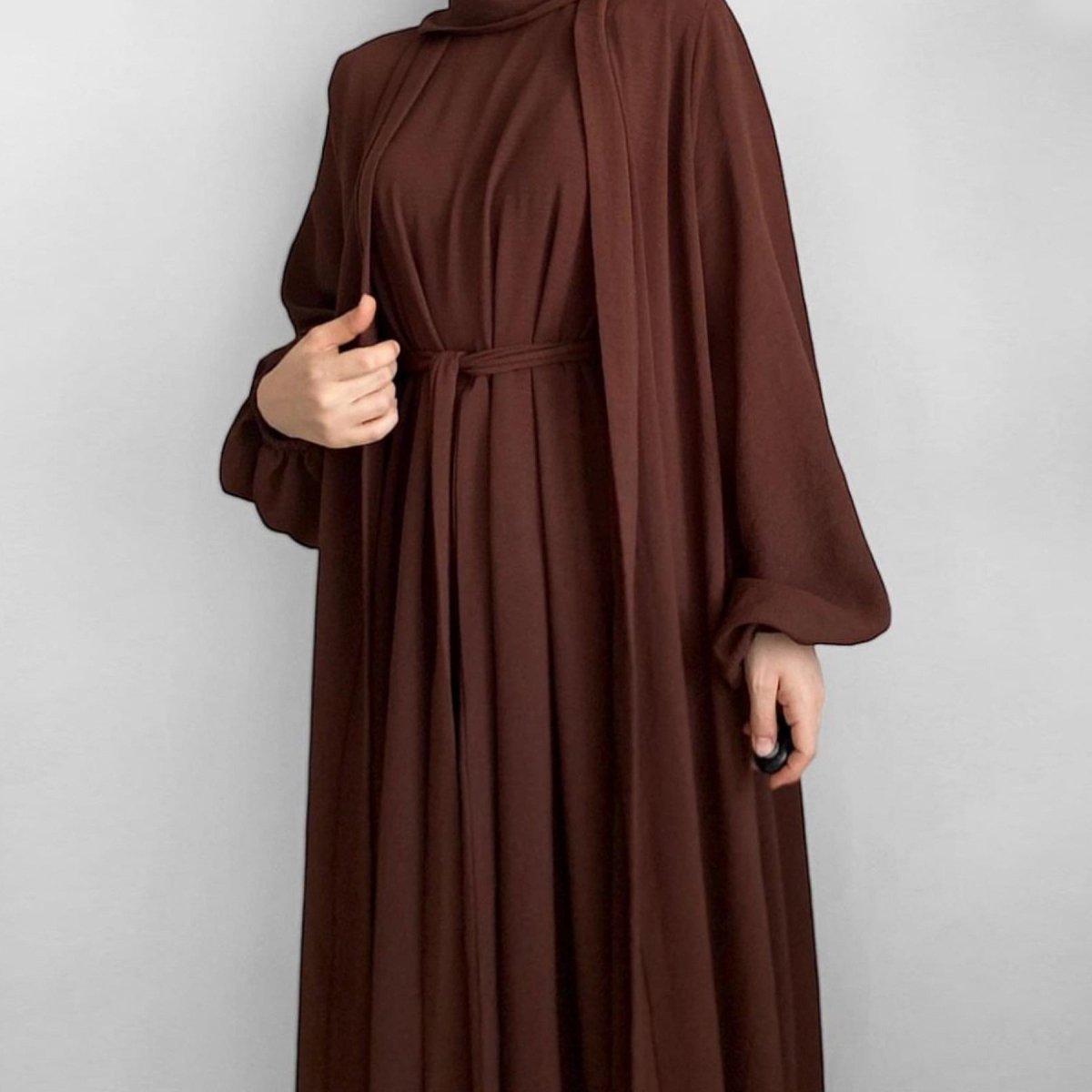 Open abaya with pockets three-piece set image 3