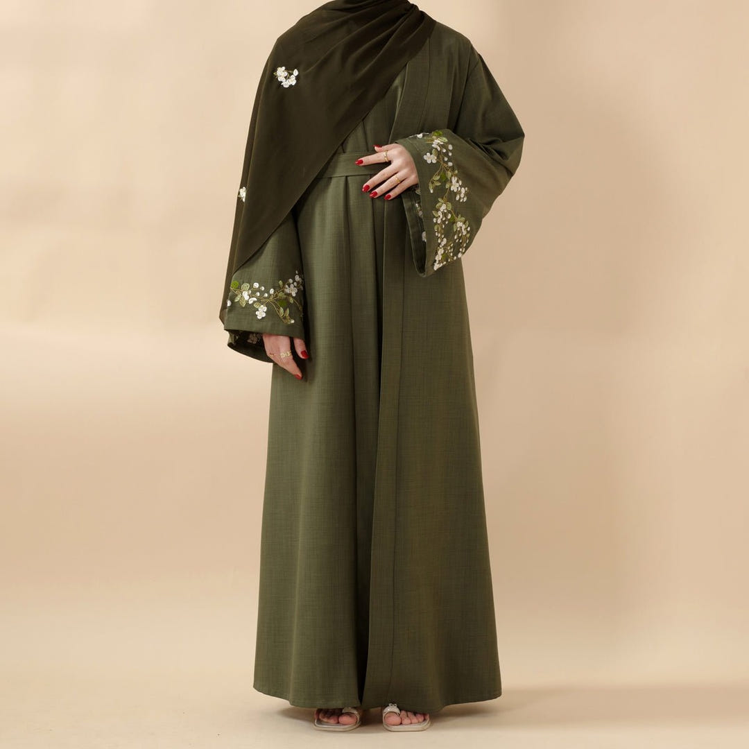 Olive branch embroidered abaya set image 2