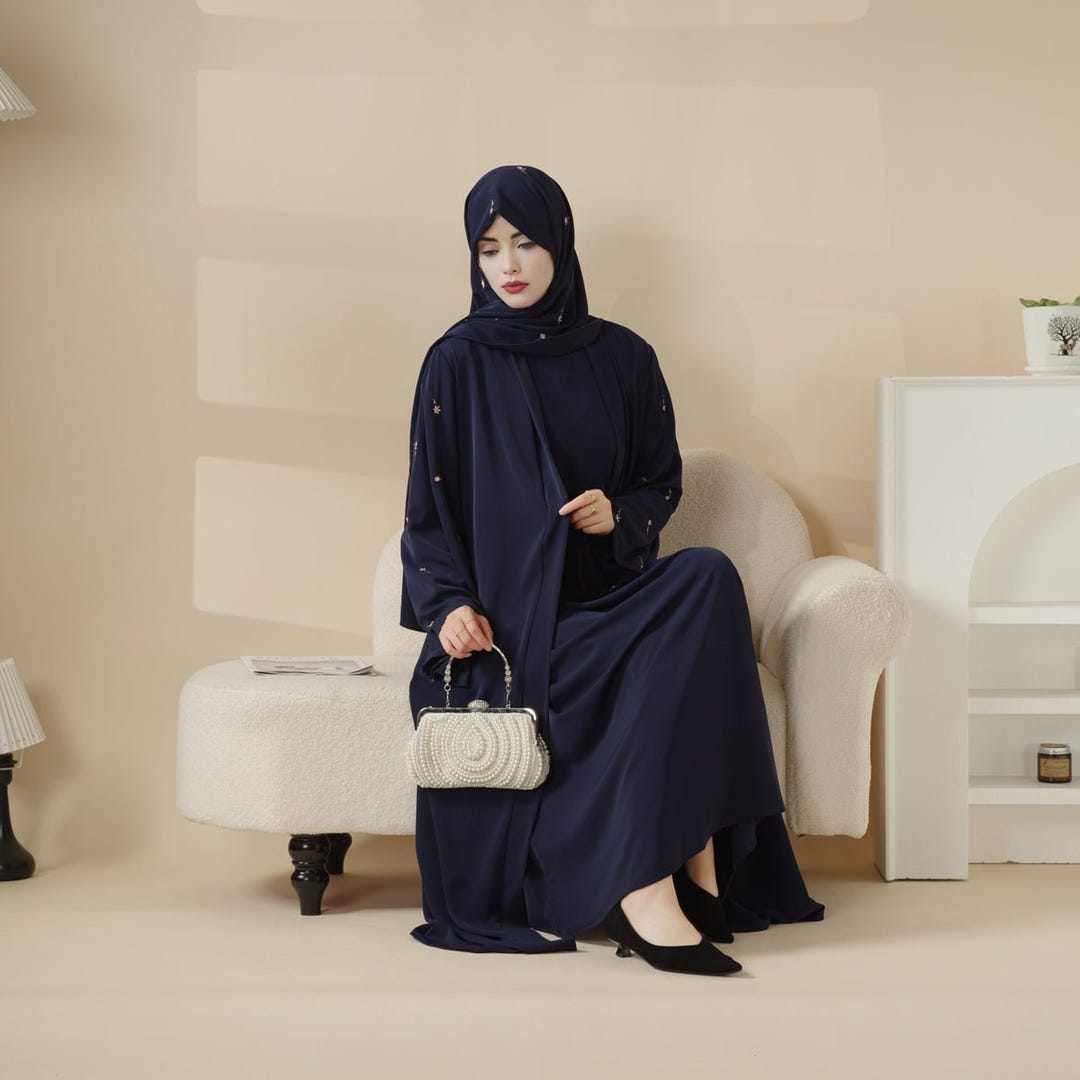 Tulip embroidered abaya set image 10