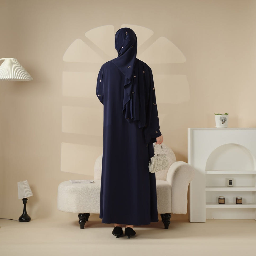 Tulip embroidered abaya set image 9