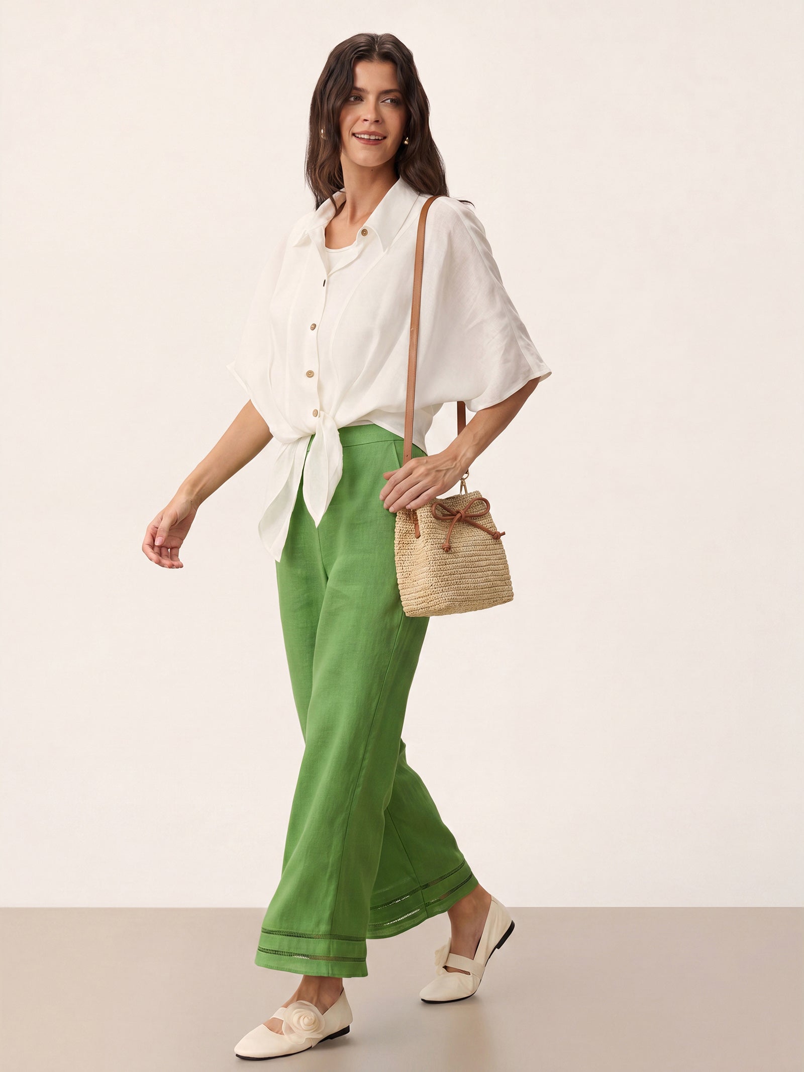 Mini raffia crossbody bag, strap detail