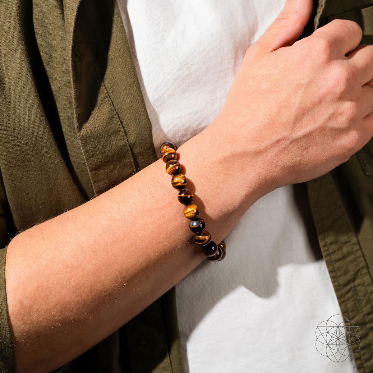 Tiger’s eye bead bracelet in caramel and honey tones