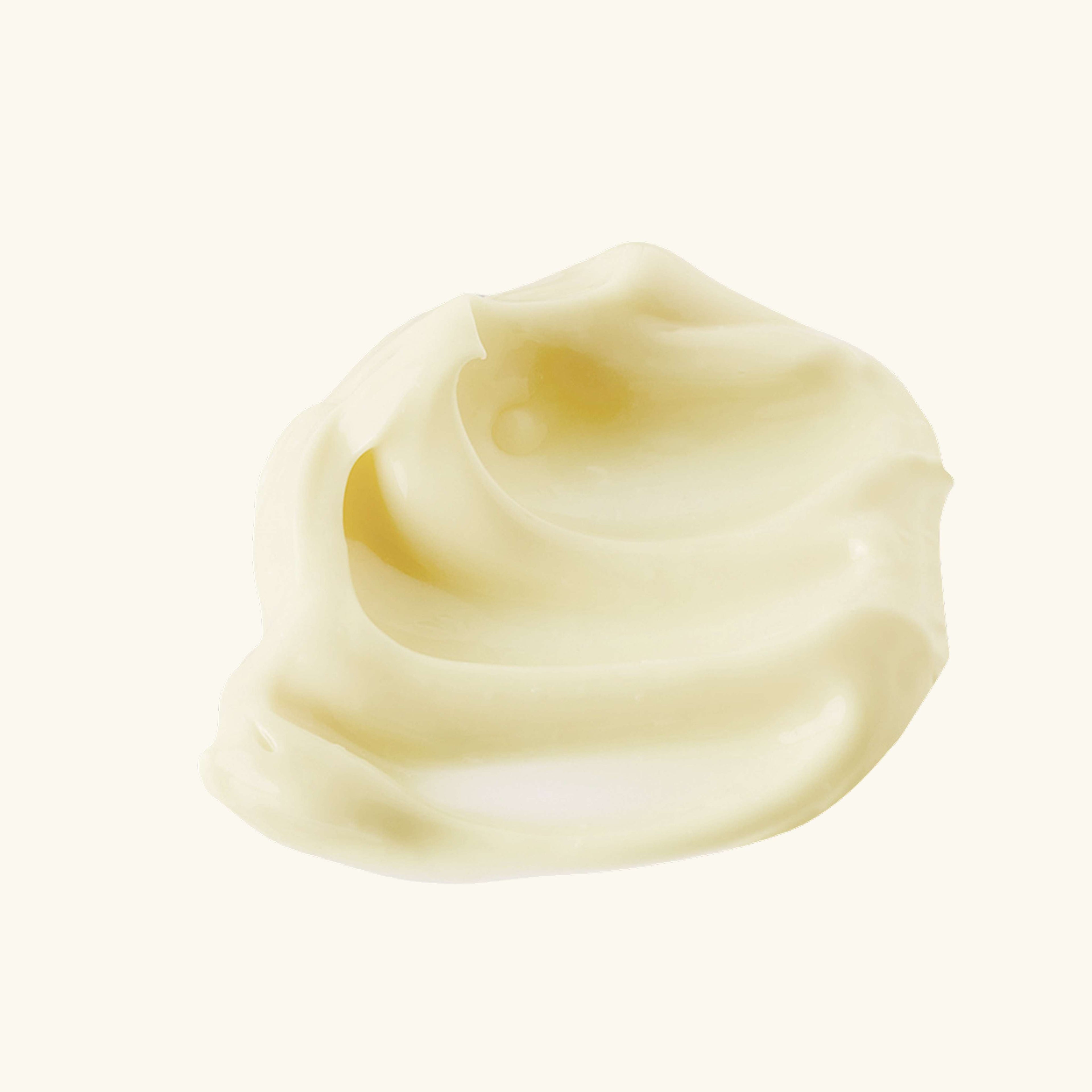 Vitamin C brightening moisturizer image 6