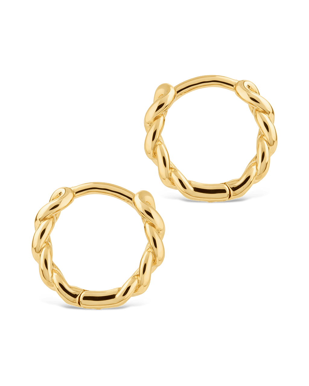 Maeve gold rounded link hoop, close-up detail