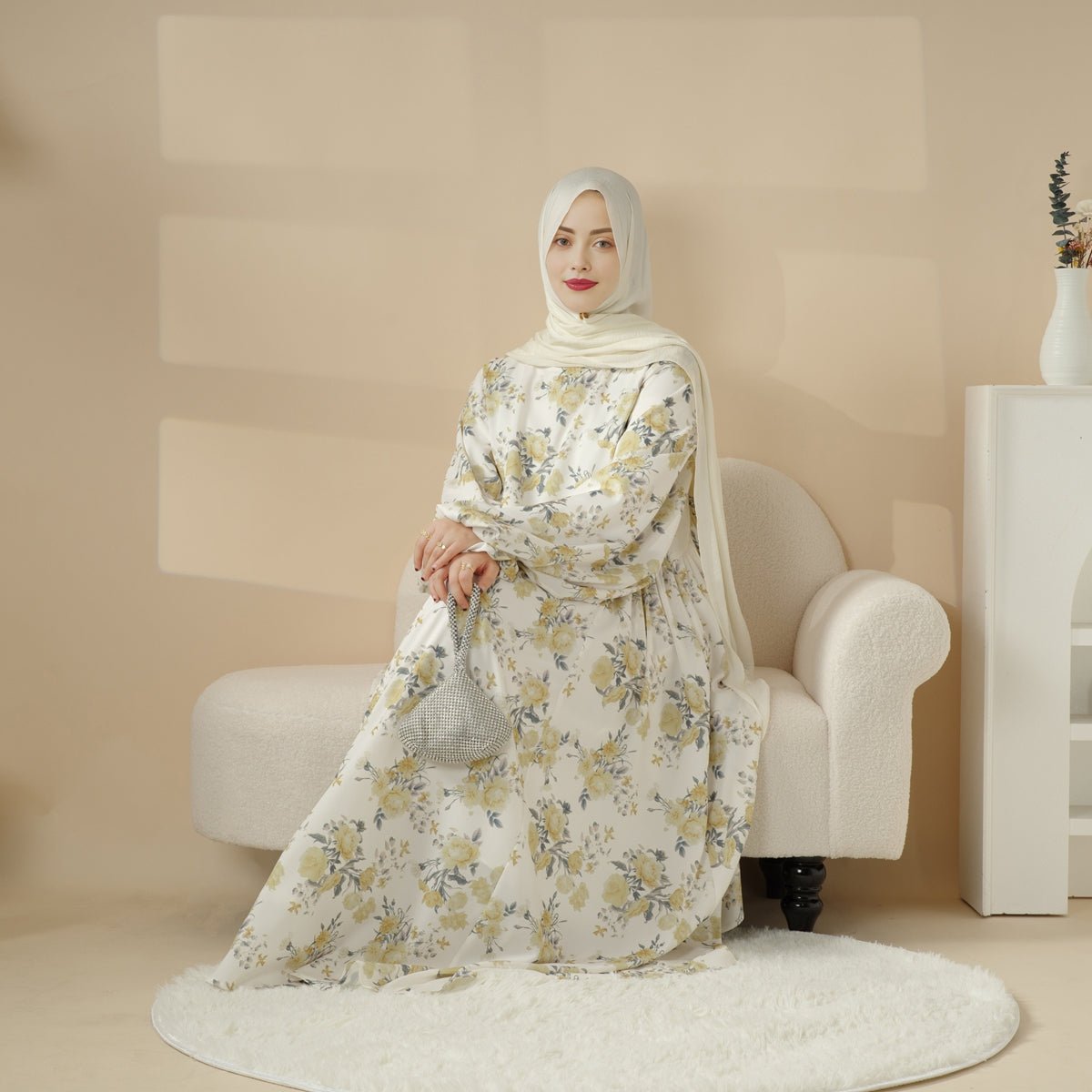Printed reversible abaya image 4