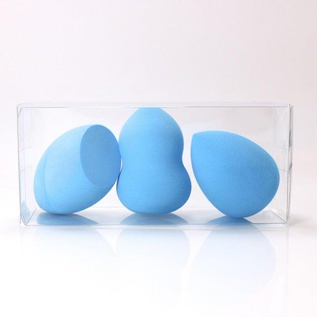 Teardrop makeup sponge set for cream and liquid formulas