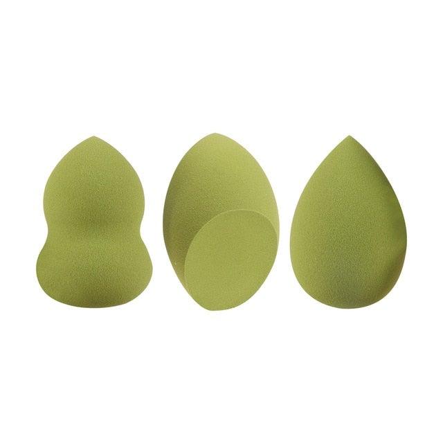 Coordinated makeup sponge set with teardrop shapes