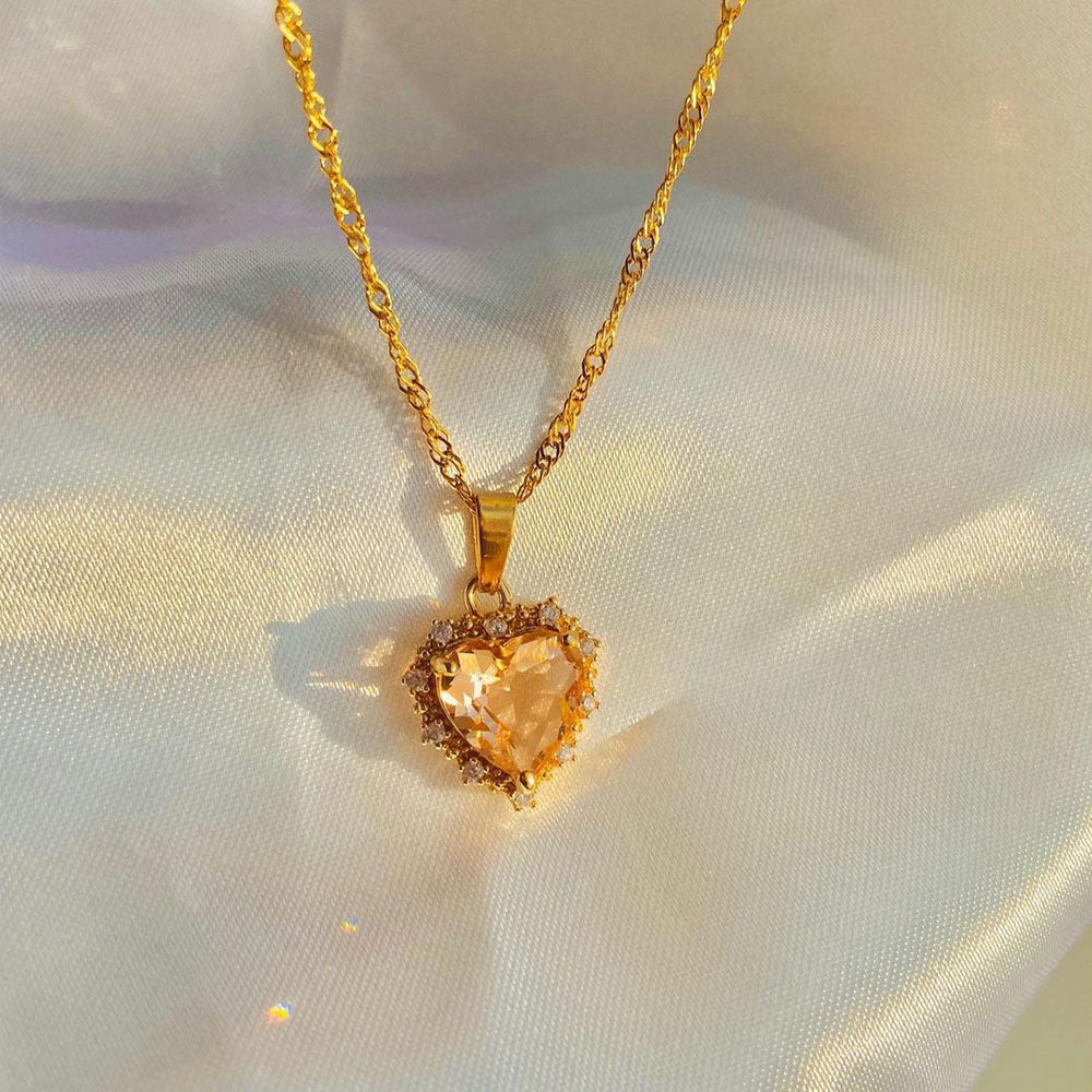 Multicolor Heart Pendant Necklace — product view 4
