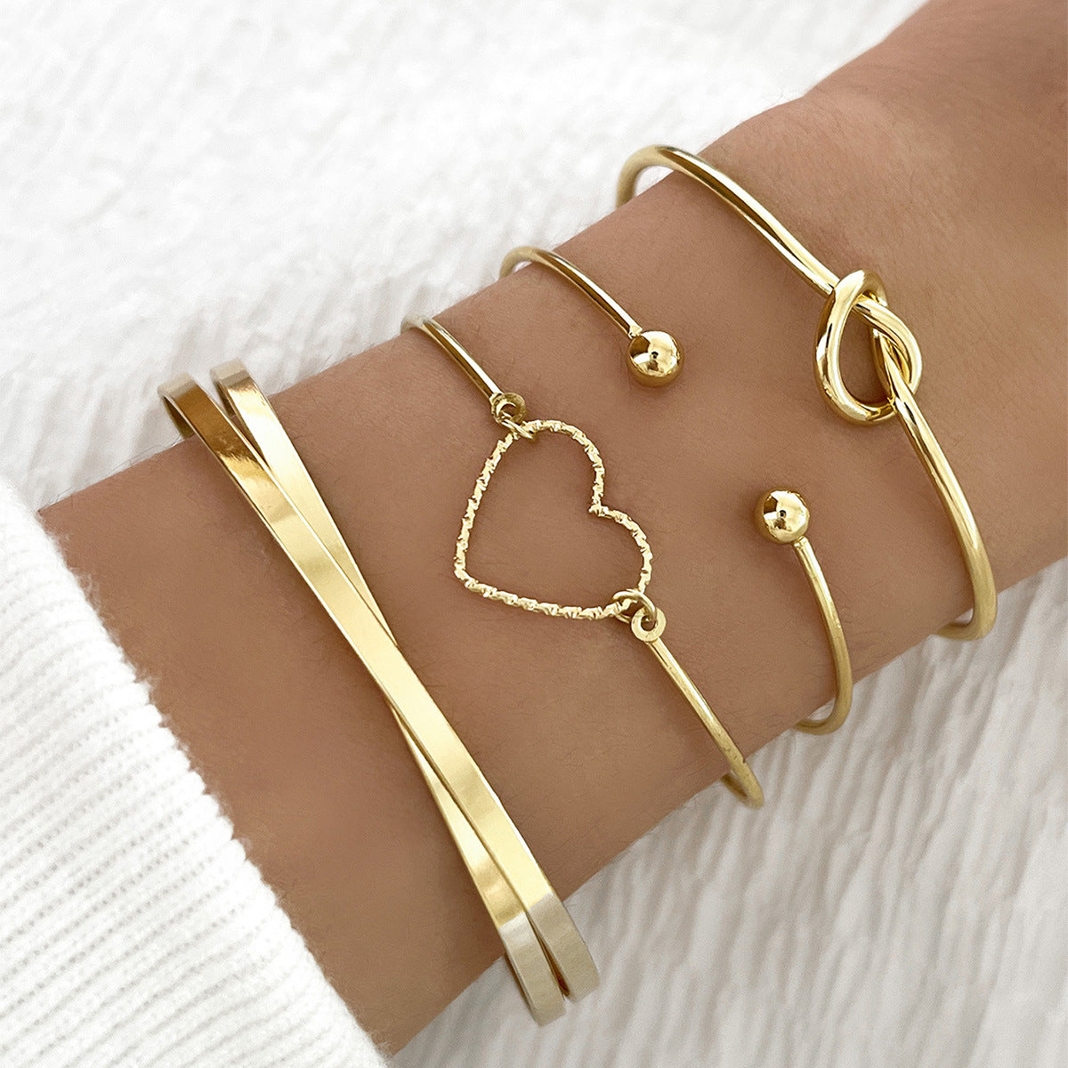 Heart Charm Bracelet Set — product view 1