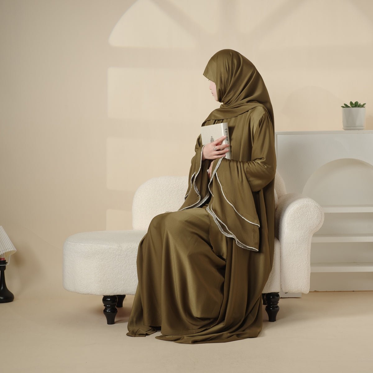 Ruffle sleeve abaya set alternate view 17