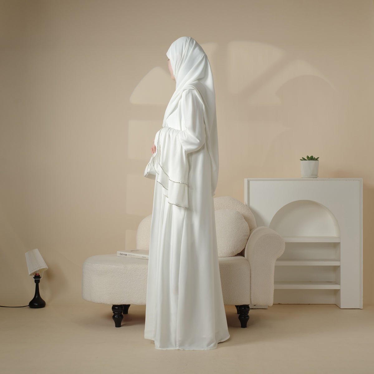 Crepe satin open abaya set view 18