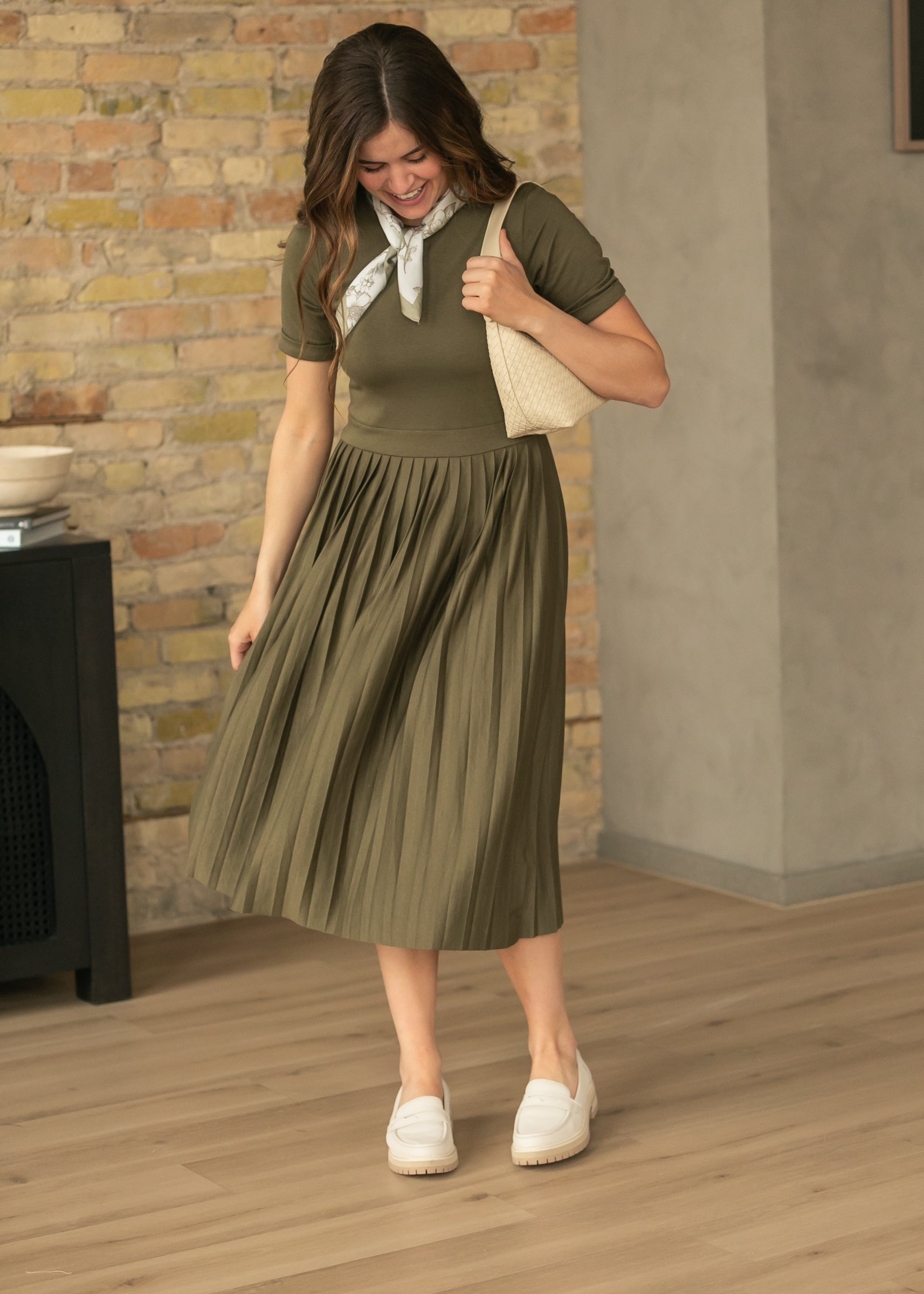 Emersyn olive pleated dress with full-length midi silhouette
