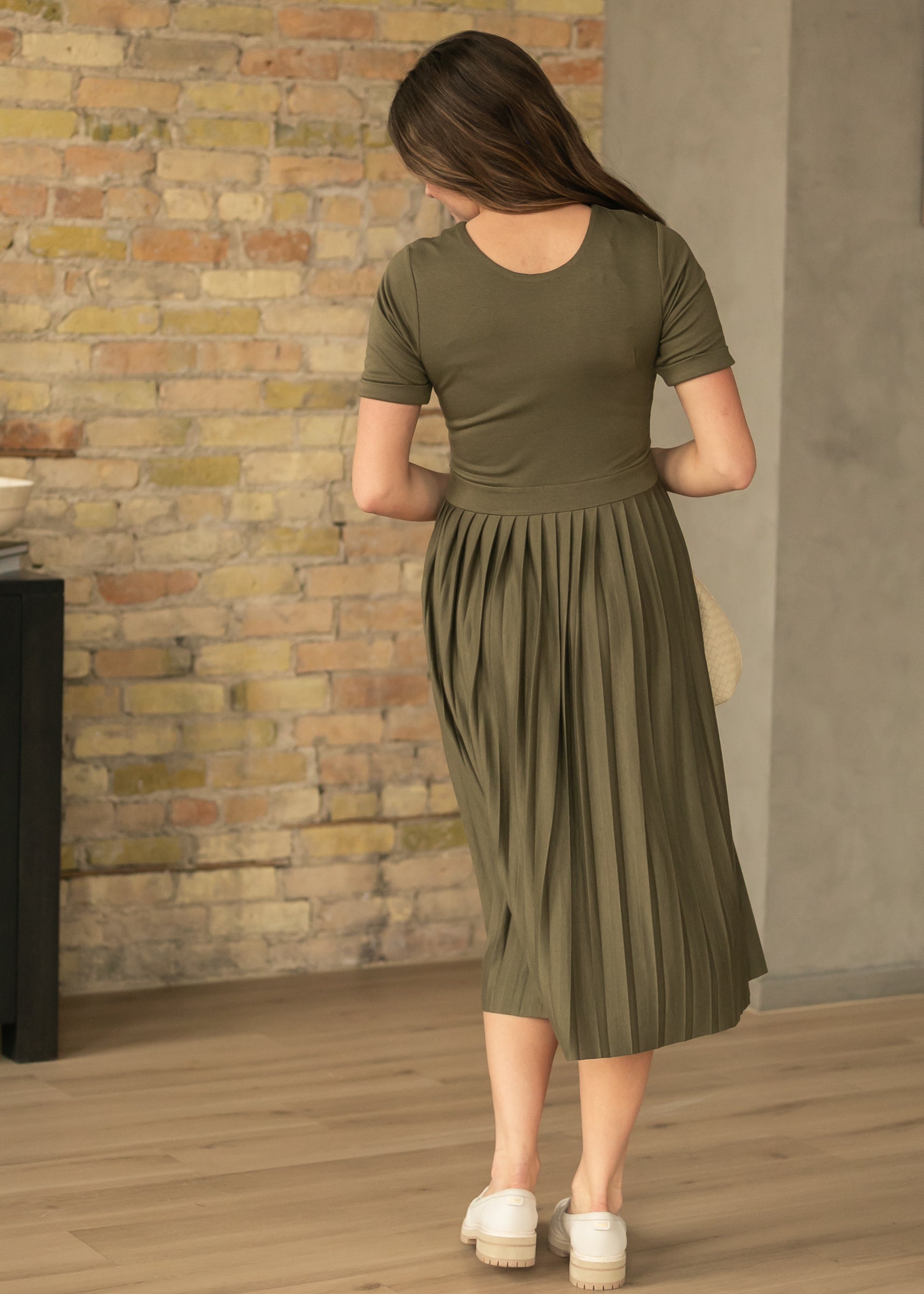 Emersyn olive pleated midi dress alternate product view