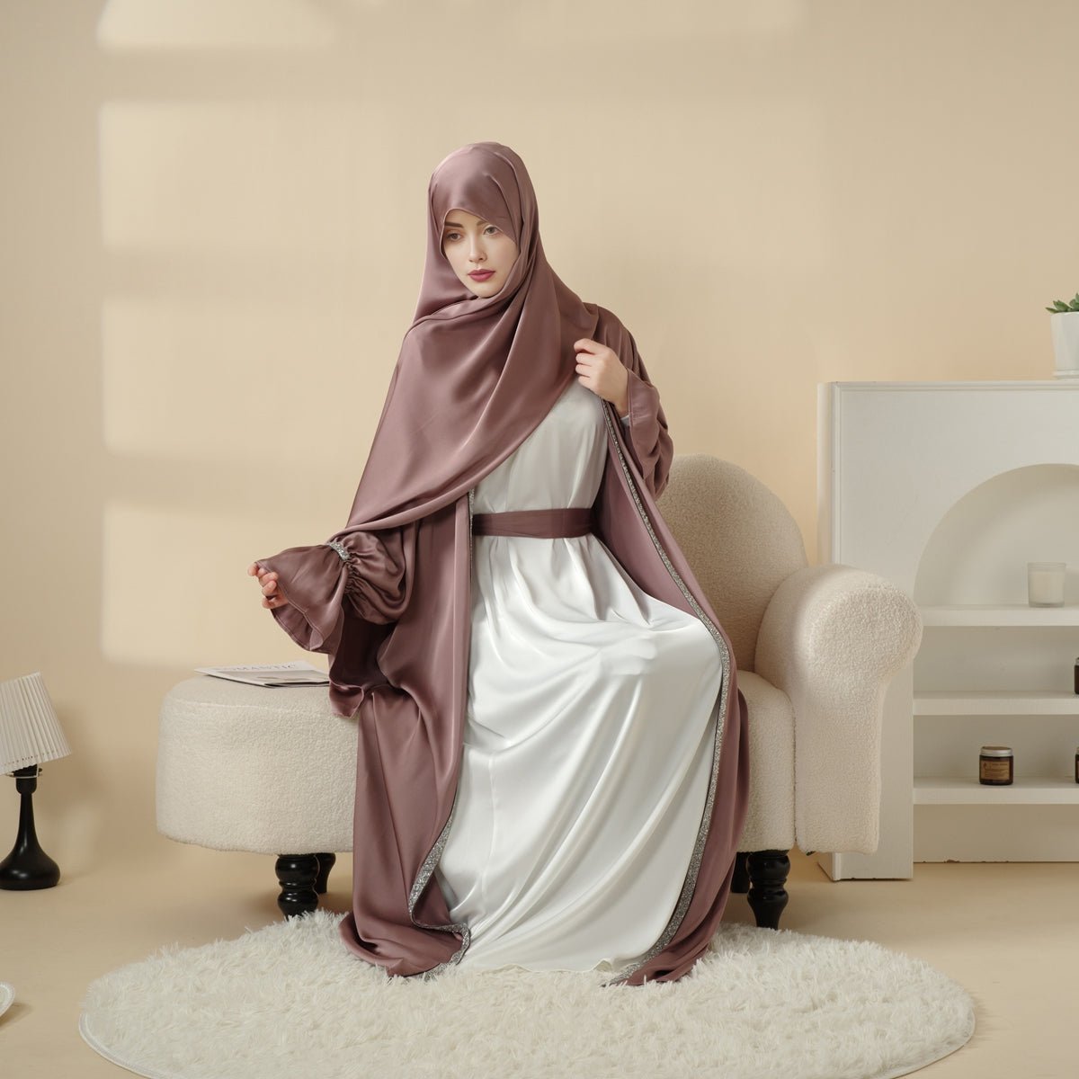 Poet sleeve satin open abaya image 8