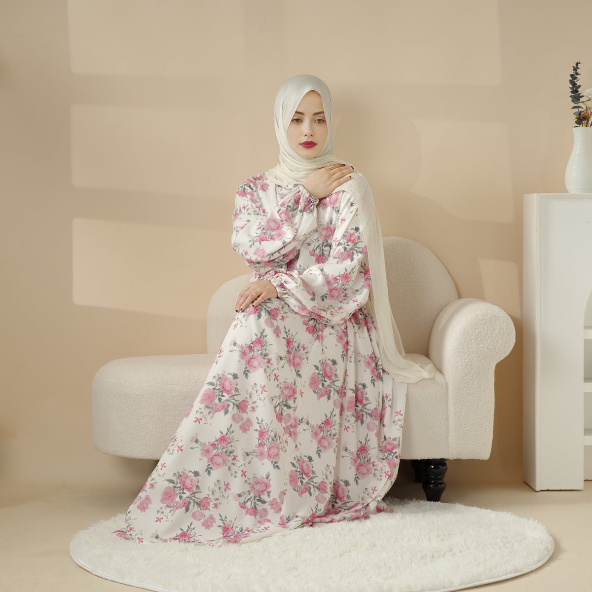 Printed reversible abaya image 7