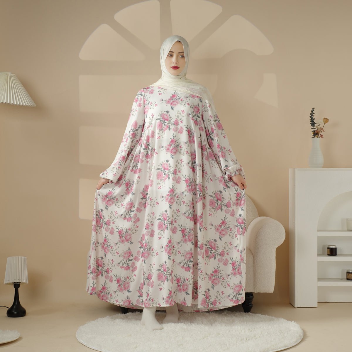 Printed reversible abaya image 12