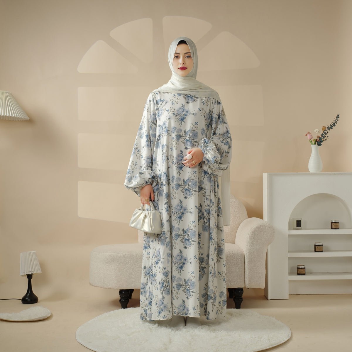 Printed reversible abaya image 8