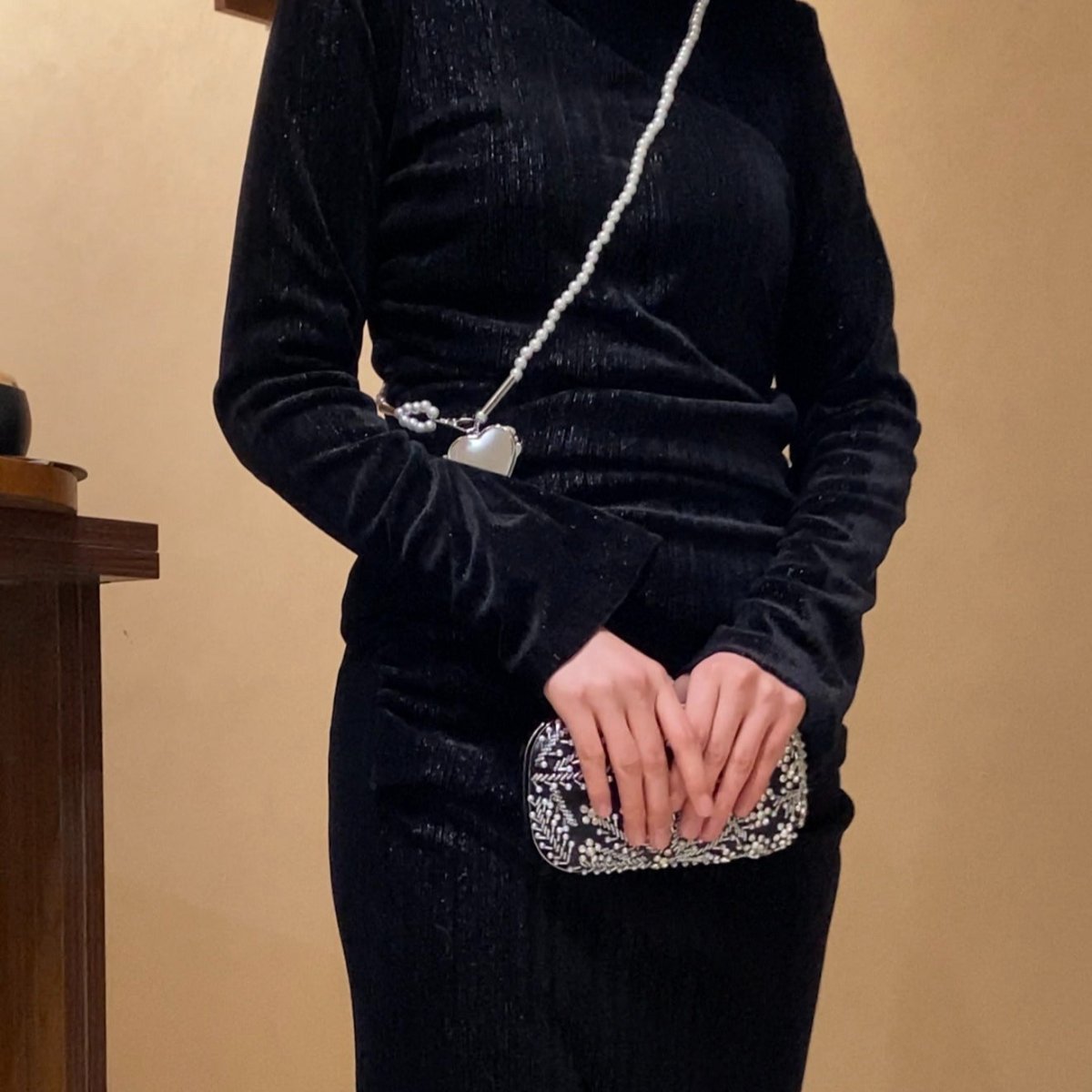 Velvet evening gown alternate view 7