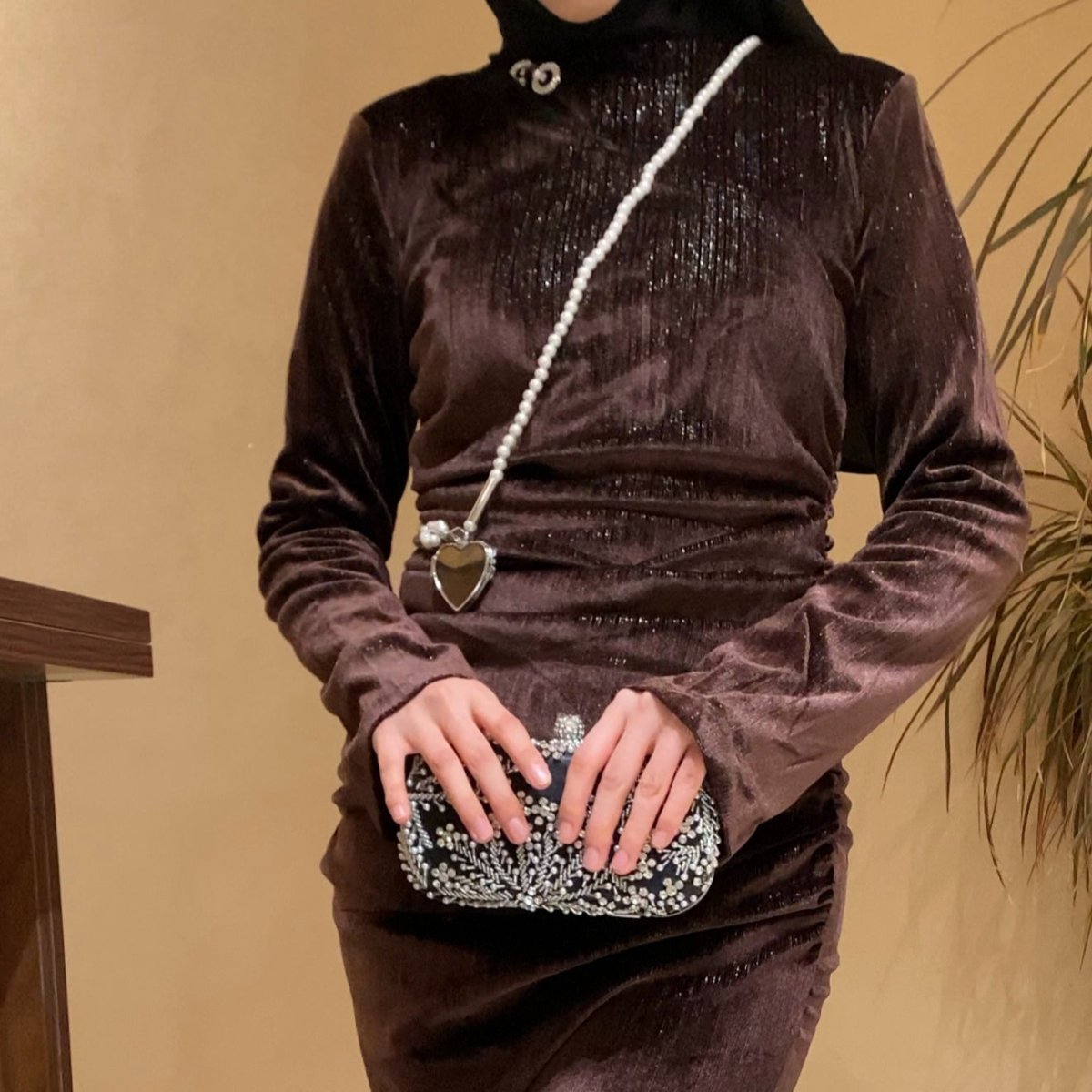 Shimmer velvet gown product photo 17