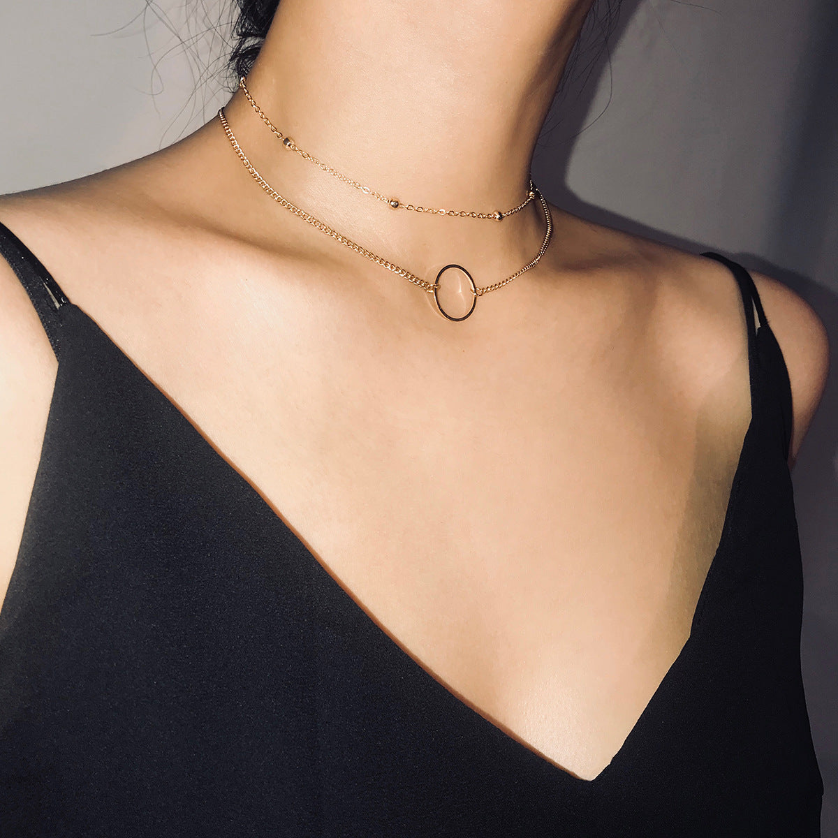 Modern Double-Layer Choker — product view 3