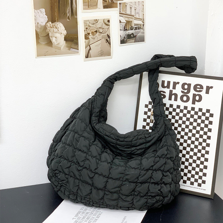 Cloud Pleat Carryall - product view 4
