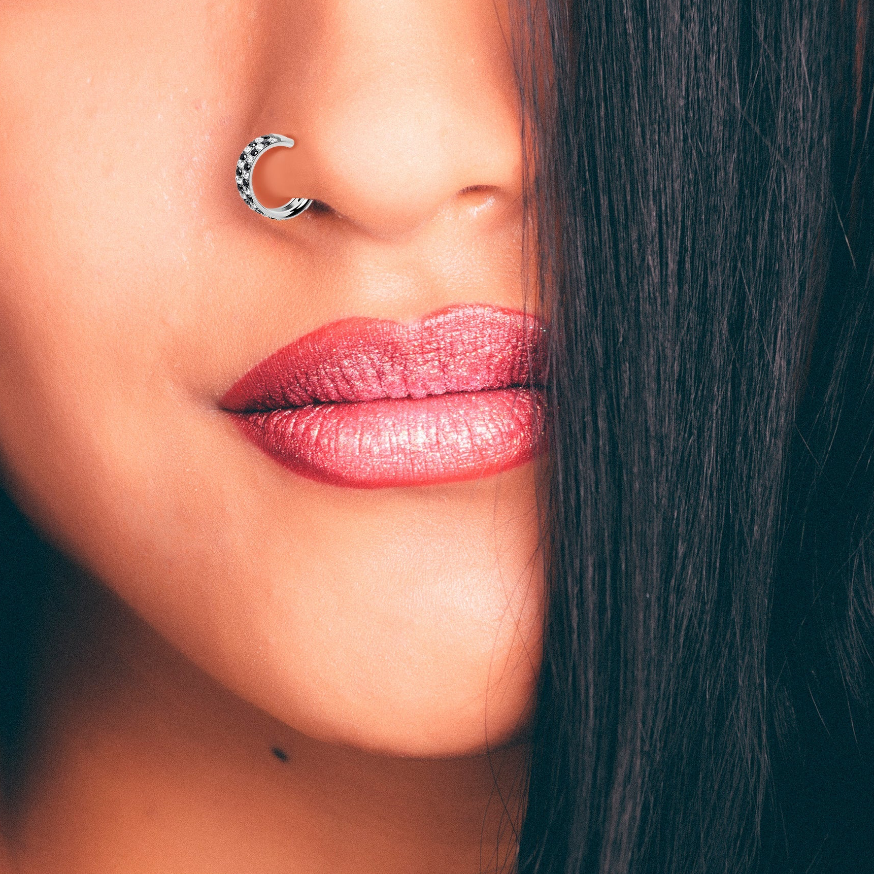 Checkerboard cubic zirconia implant-grade titanium hinged nose hoop
