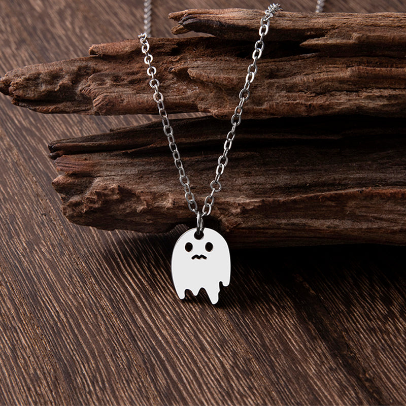 Gothic Motif Pendant Necklace — product view 3